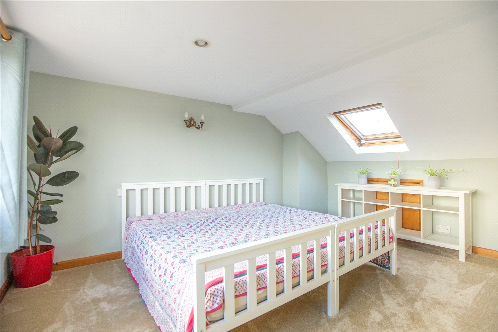 4 bedroom House for sale in Bristol