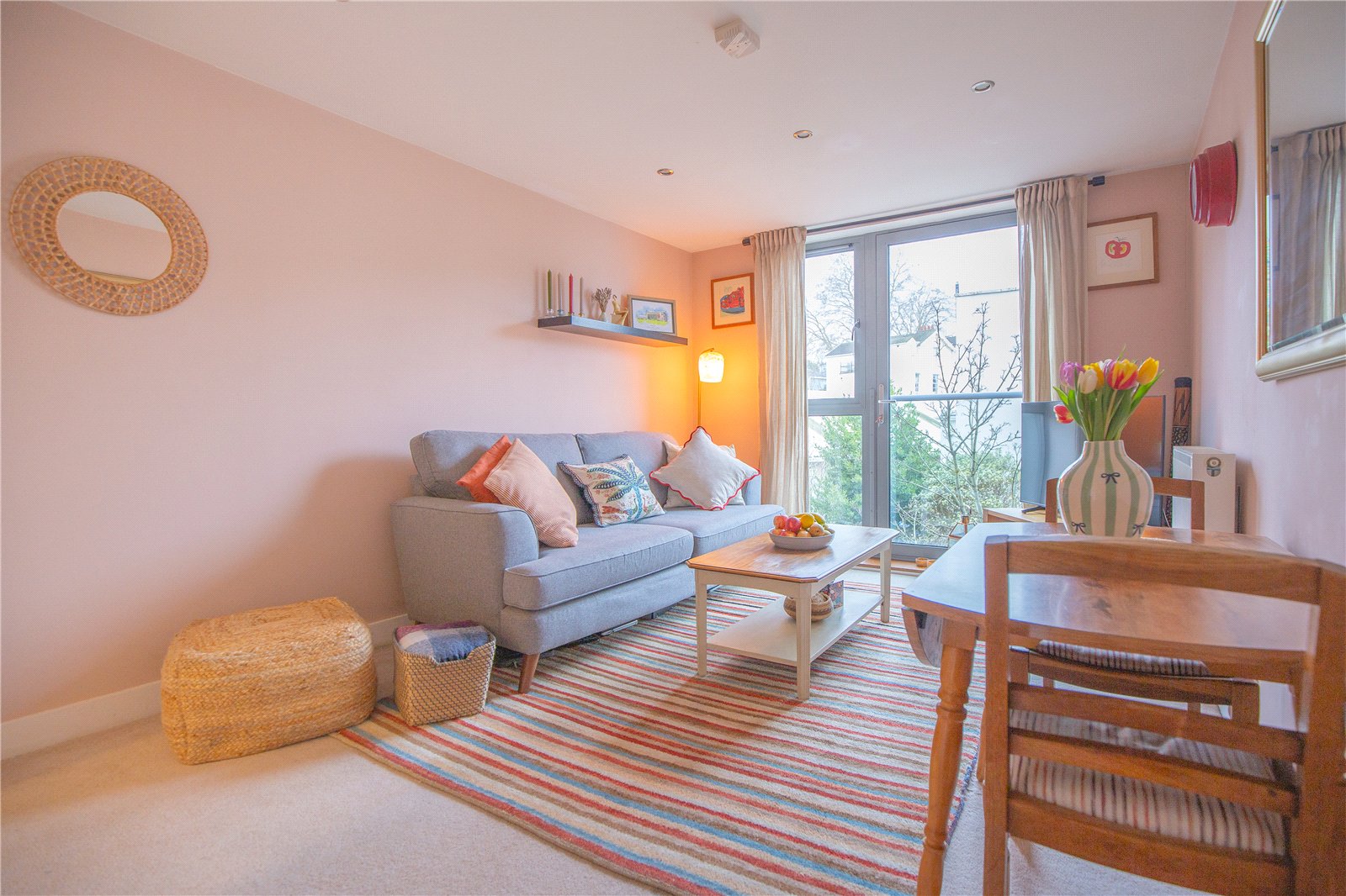 2 bedroom Flat for sale in Bristol