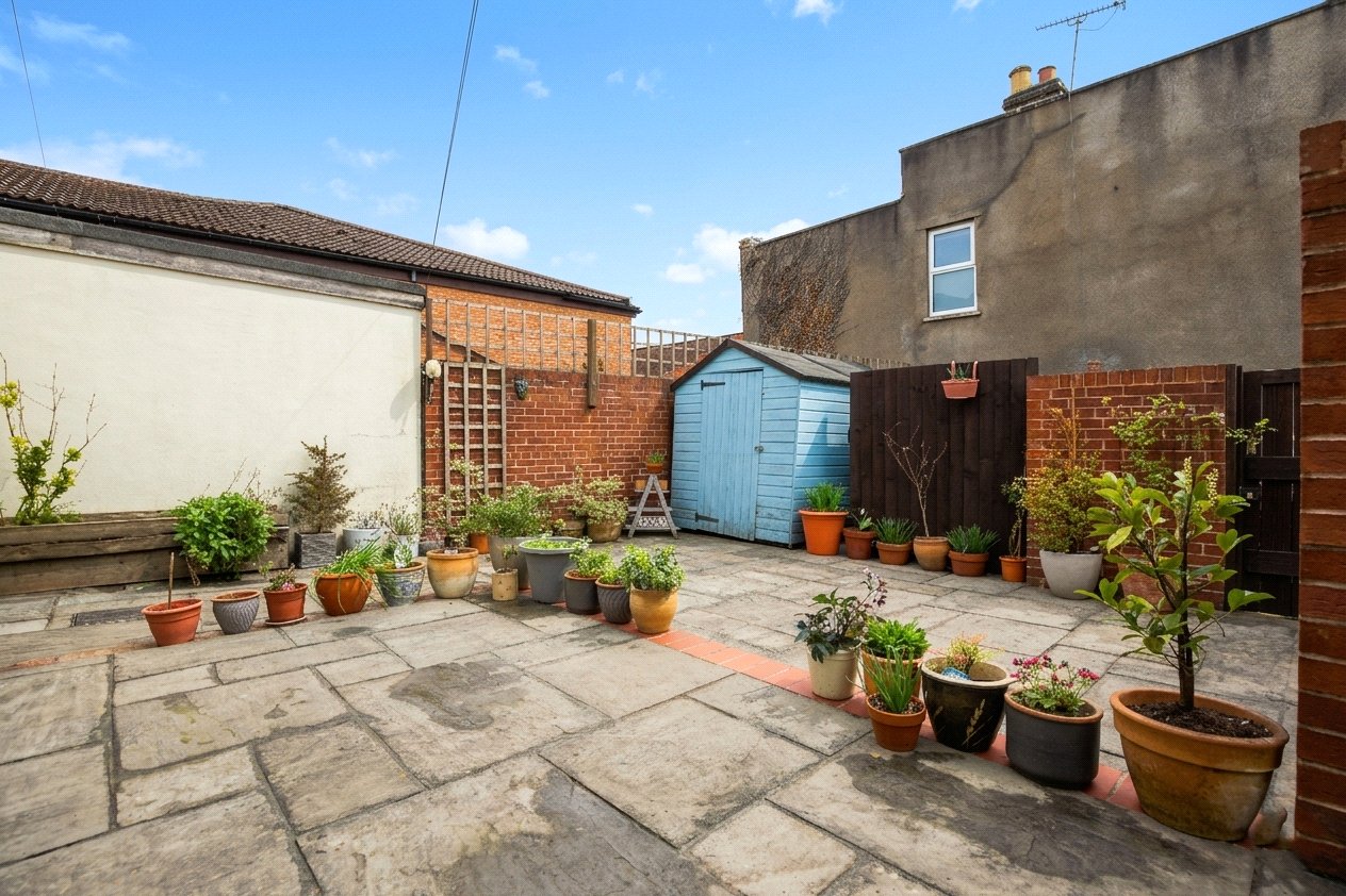 2 bedroom House for sale in Bristol