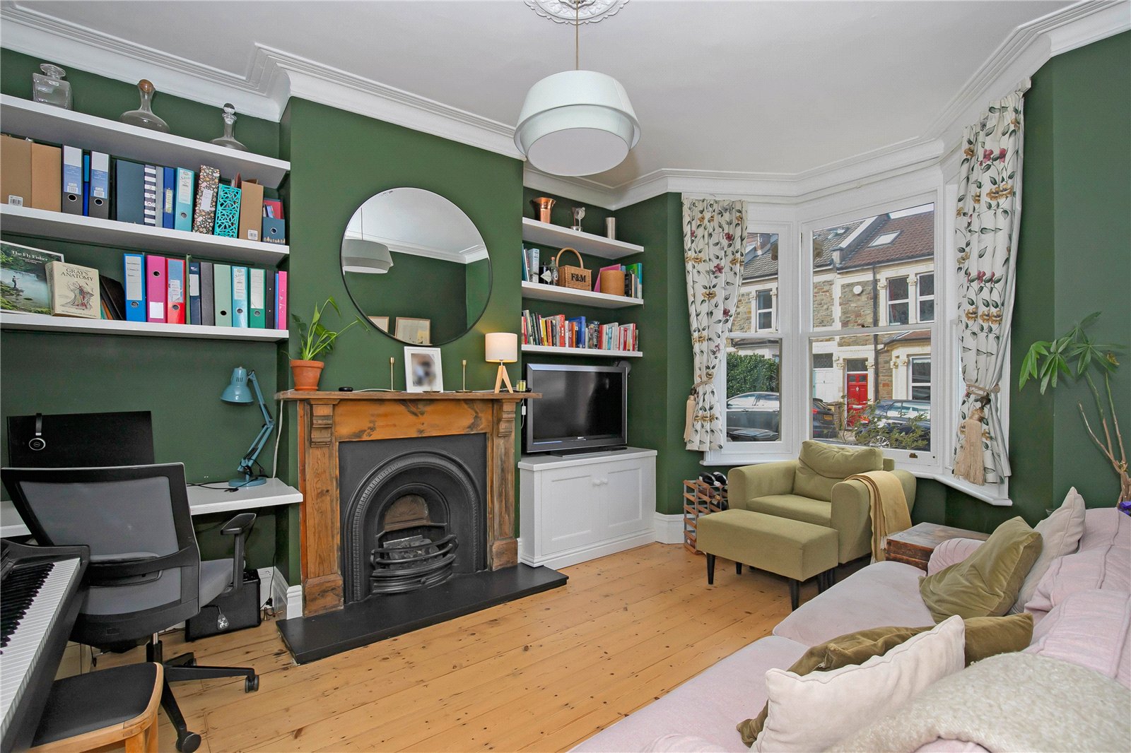 4 bedroom House for sale in Bristol