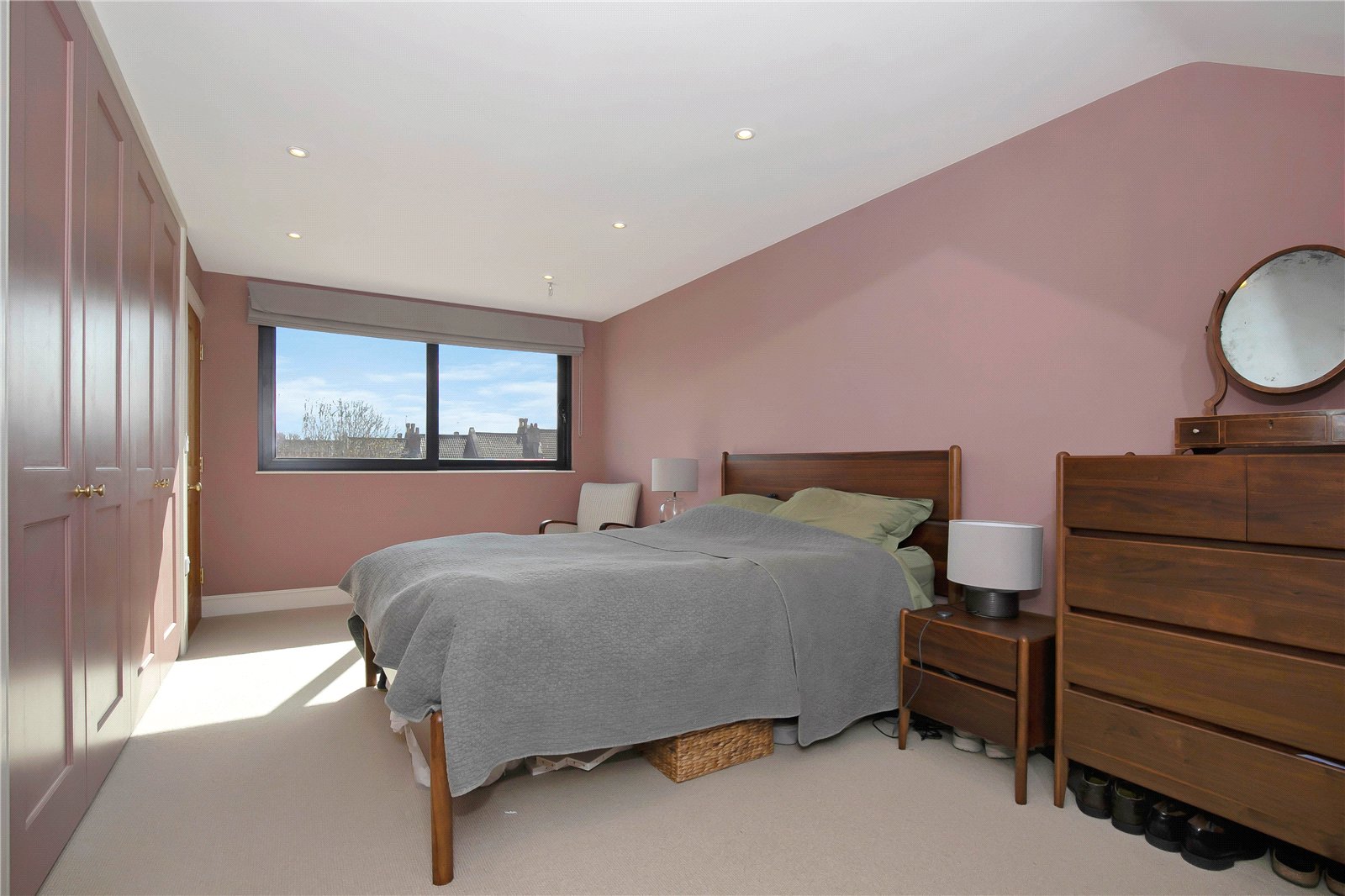 4 bedroom House for sale in Bristol