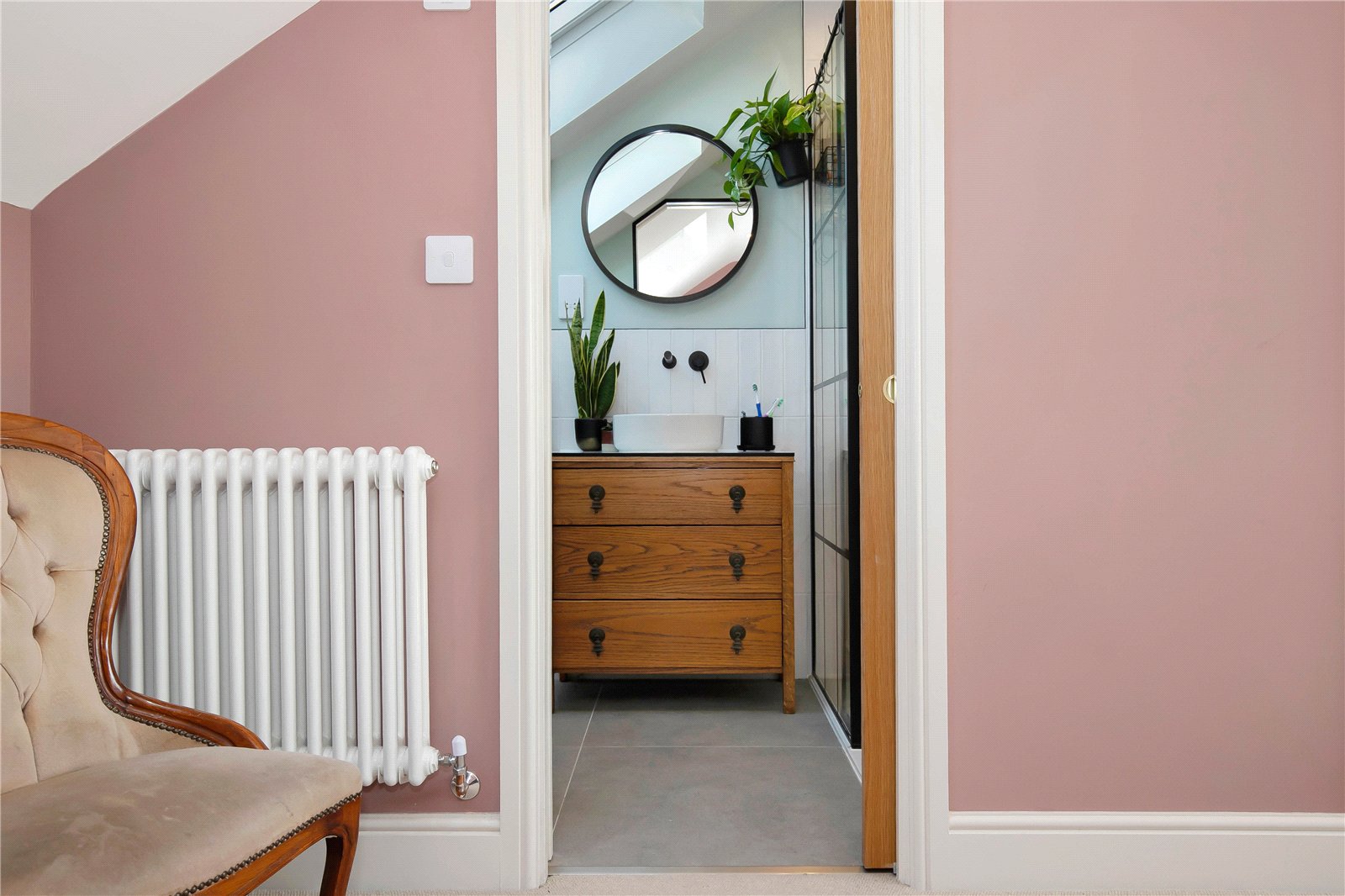 4 bedroom House for sale in Bristol