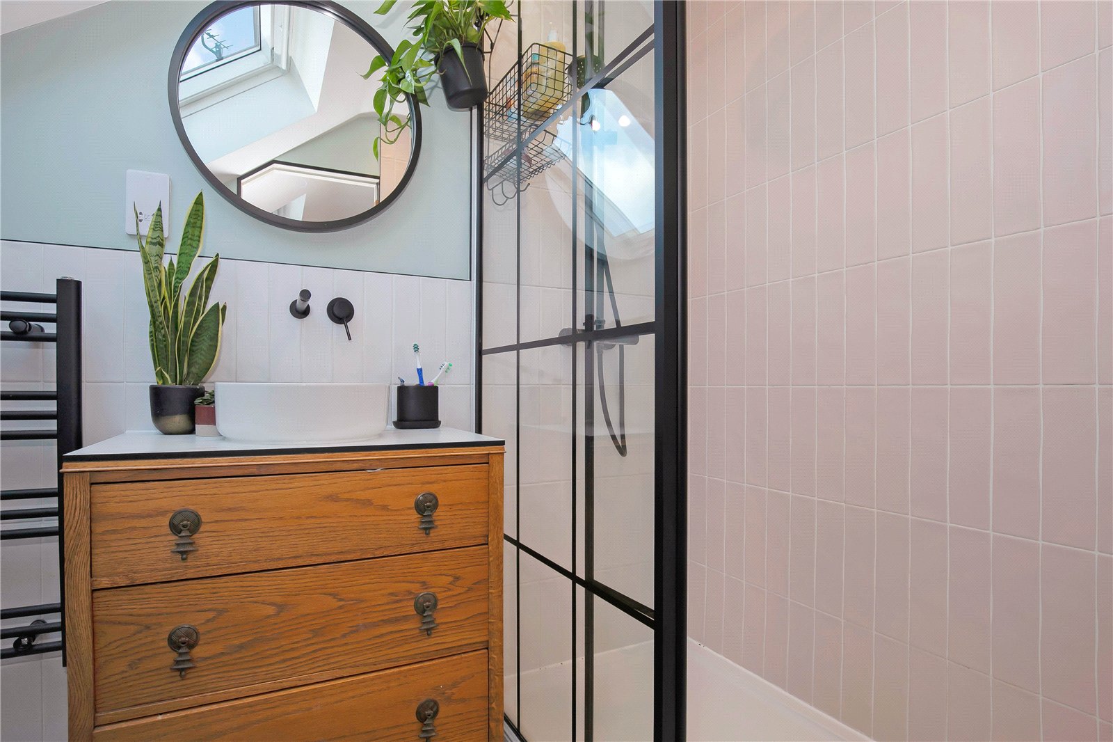 4 bedroom House for sale in Bristol