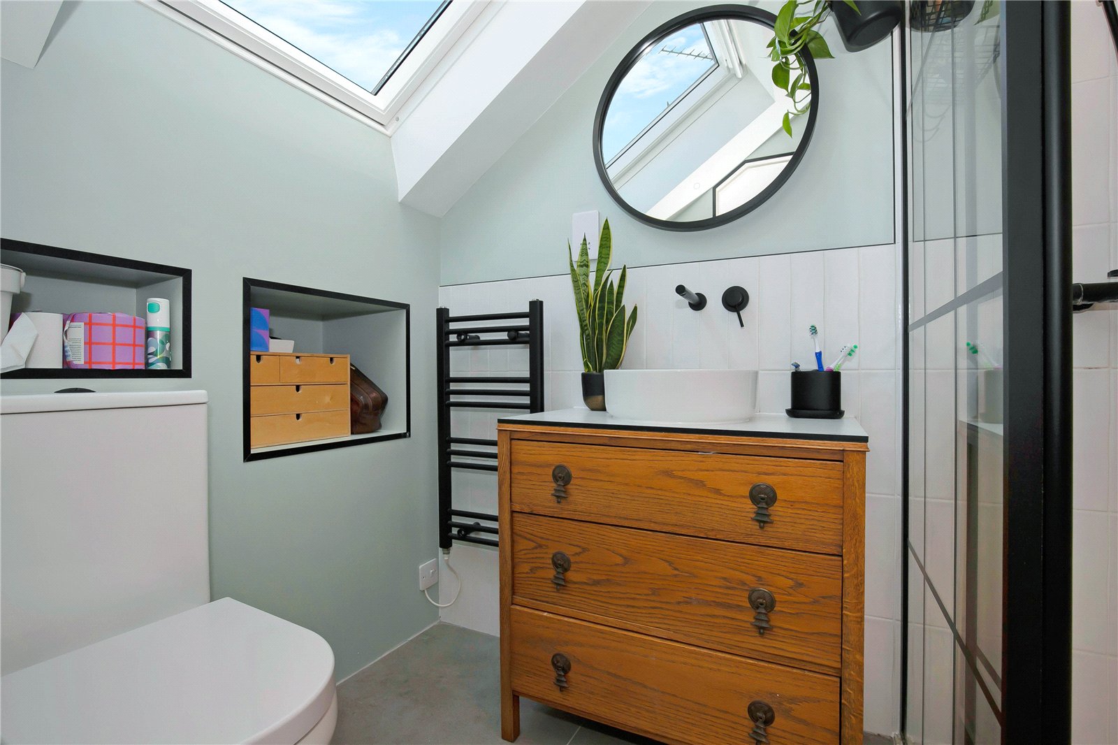 4 bedroom House for sale in Bristol