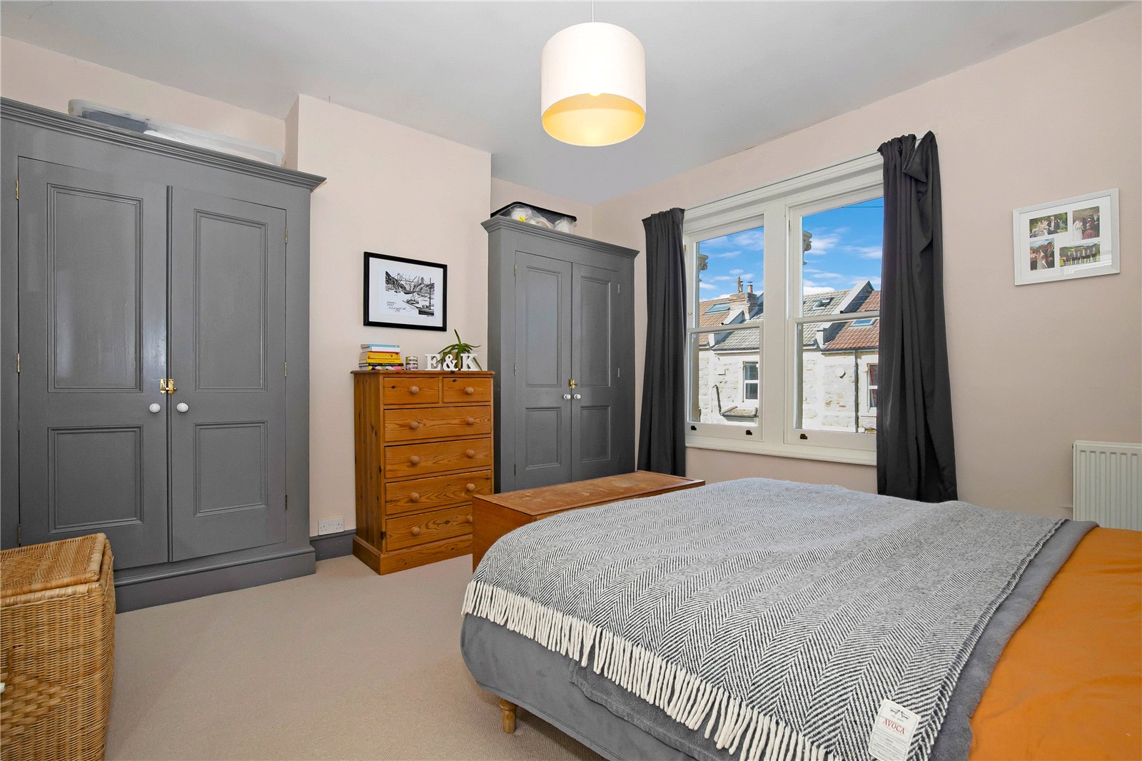 4 bedroom House for sale in Bristol