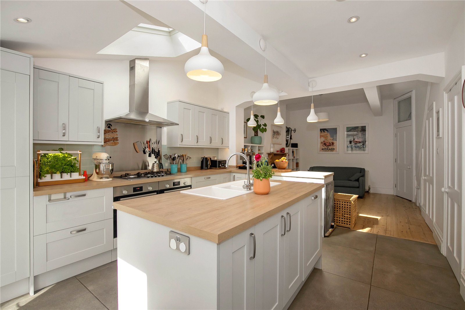 4 bedroom House for sale in Bristol
