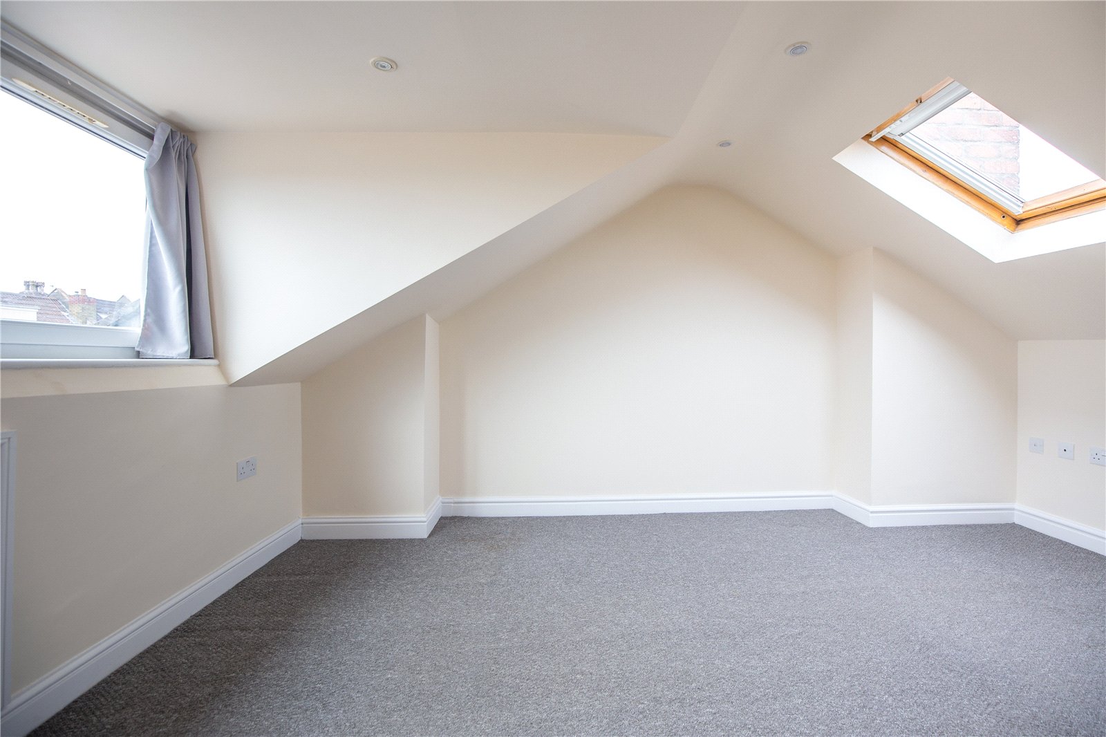 2 bedroom Flat for sale in Bristol