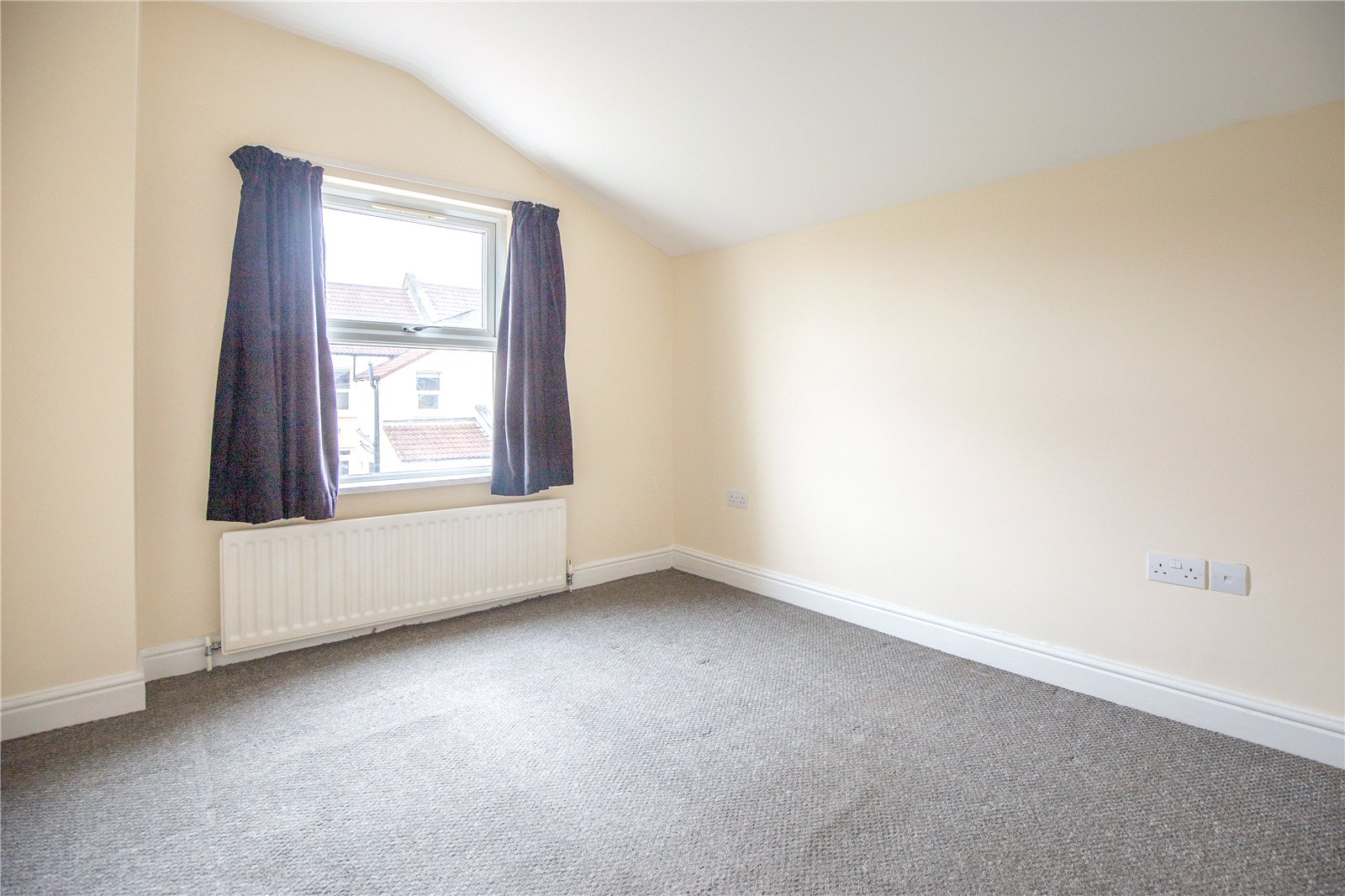 2 bedroom Flat for sale in Bristol