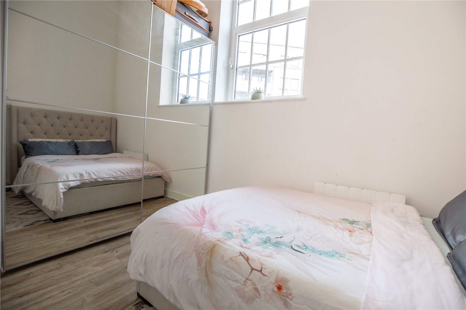 2 bedroom Flat for sale in Bristol