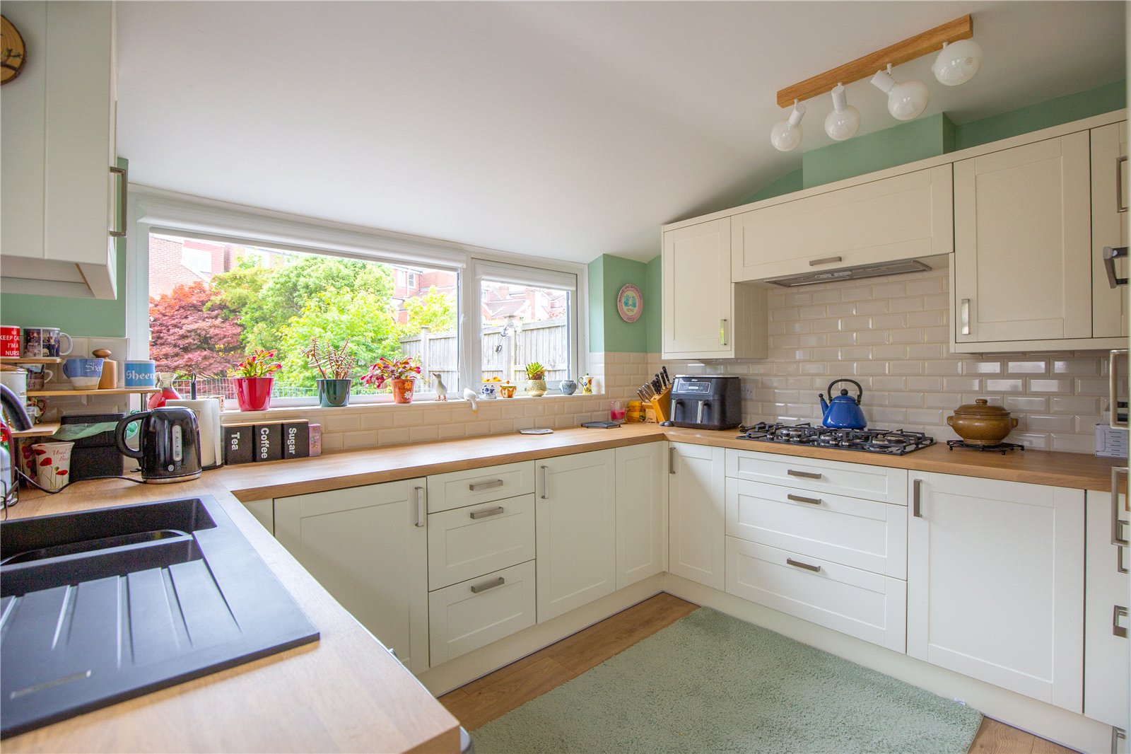 4 bedroom House for sale in Bristol
