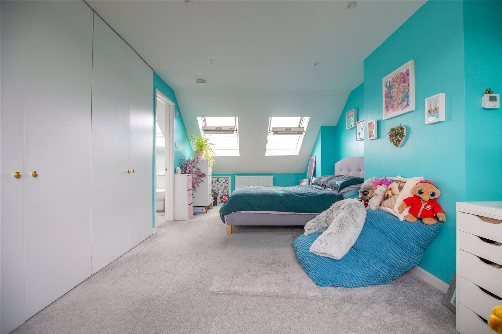 4 bedroom House for sale in Bristol