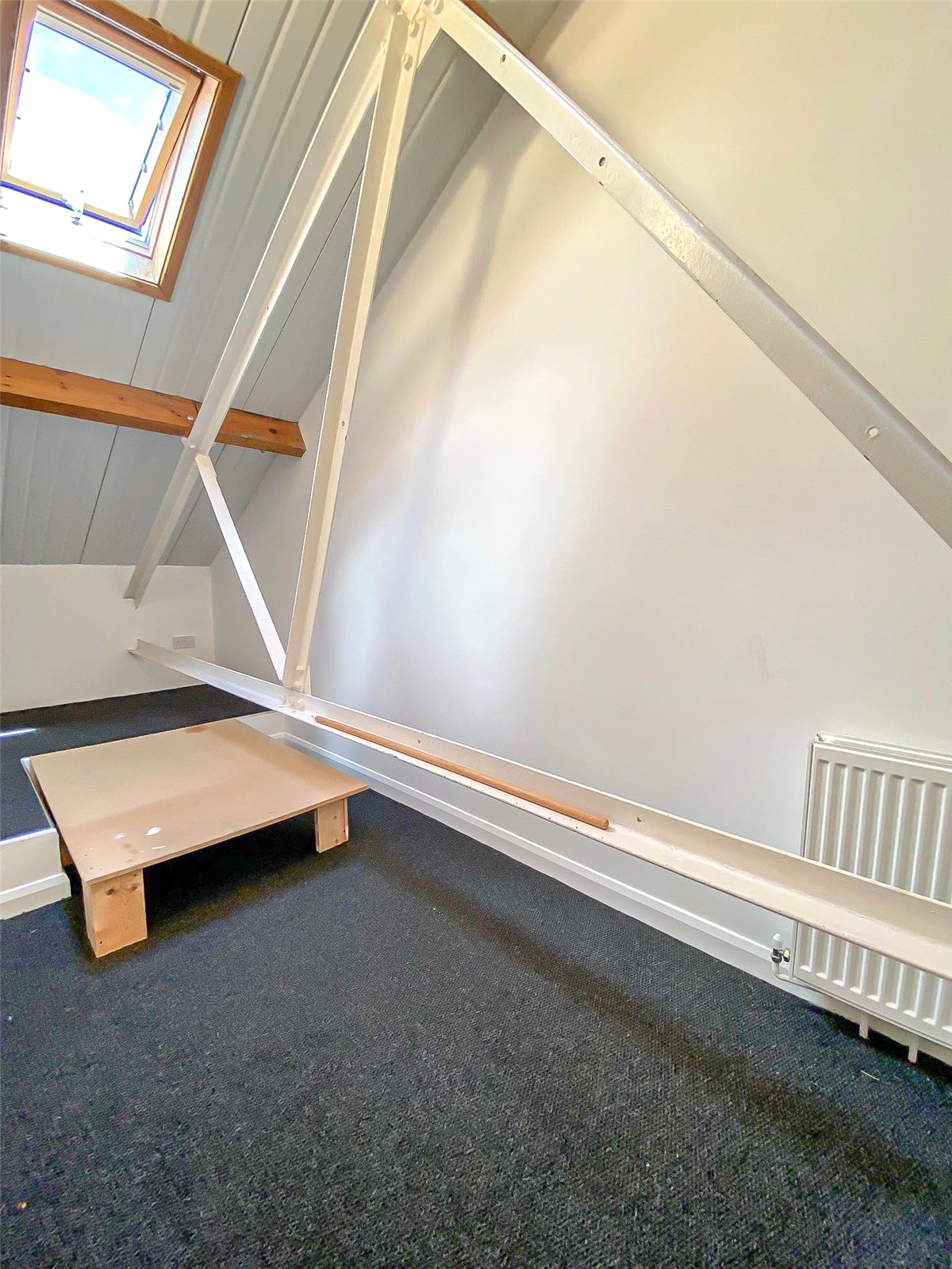 2 bedroom Flat to let in Elm Road, Bishopston, Bristol