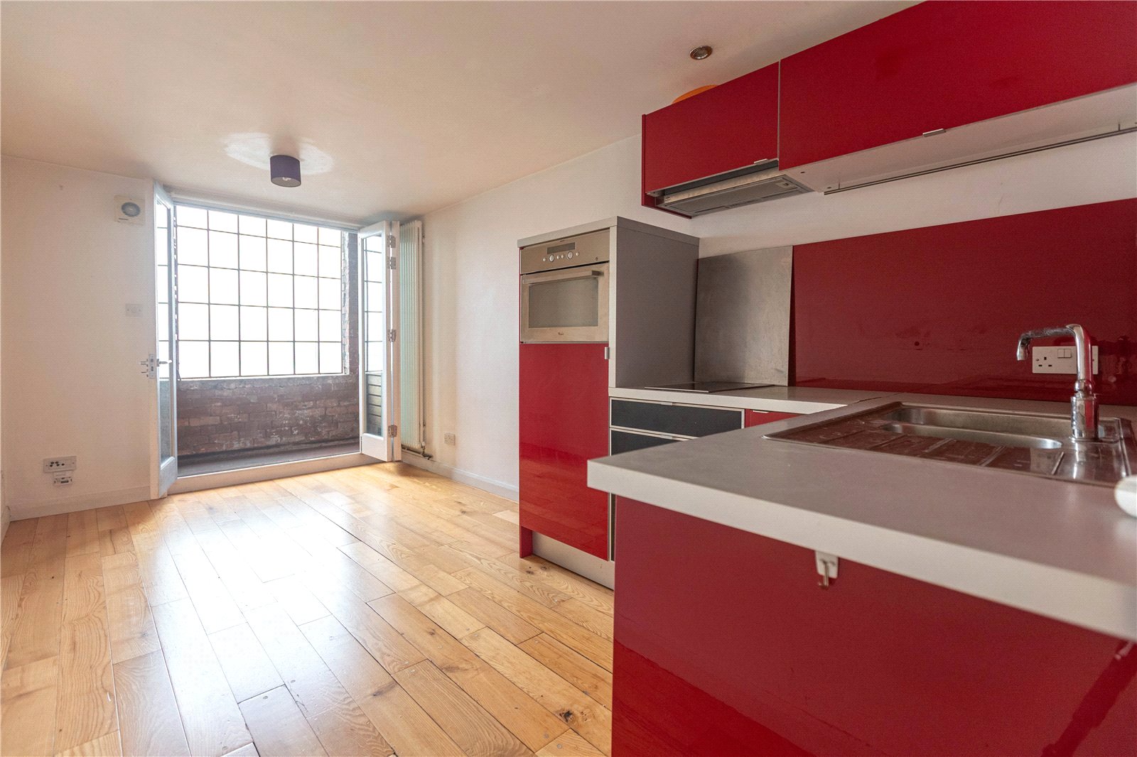 2 bedroom Flat to let in Elm Road, Bishopston, Bristol