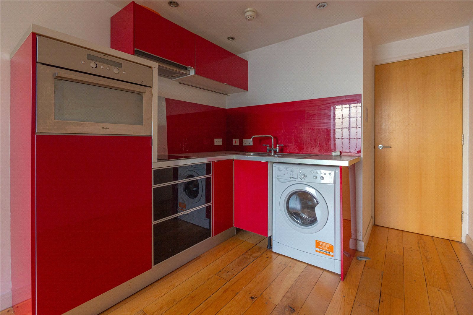 2 bedroom Flat to let in Elm Road, Bishopston, Bristol