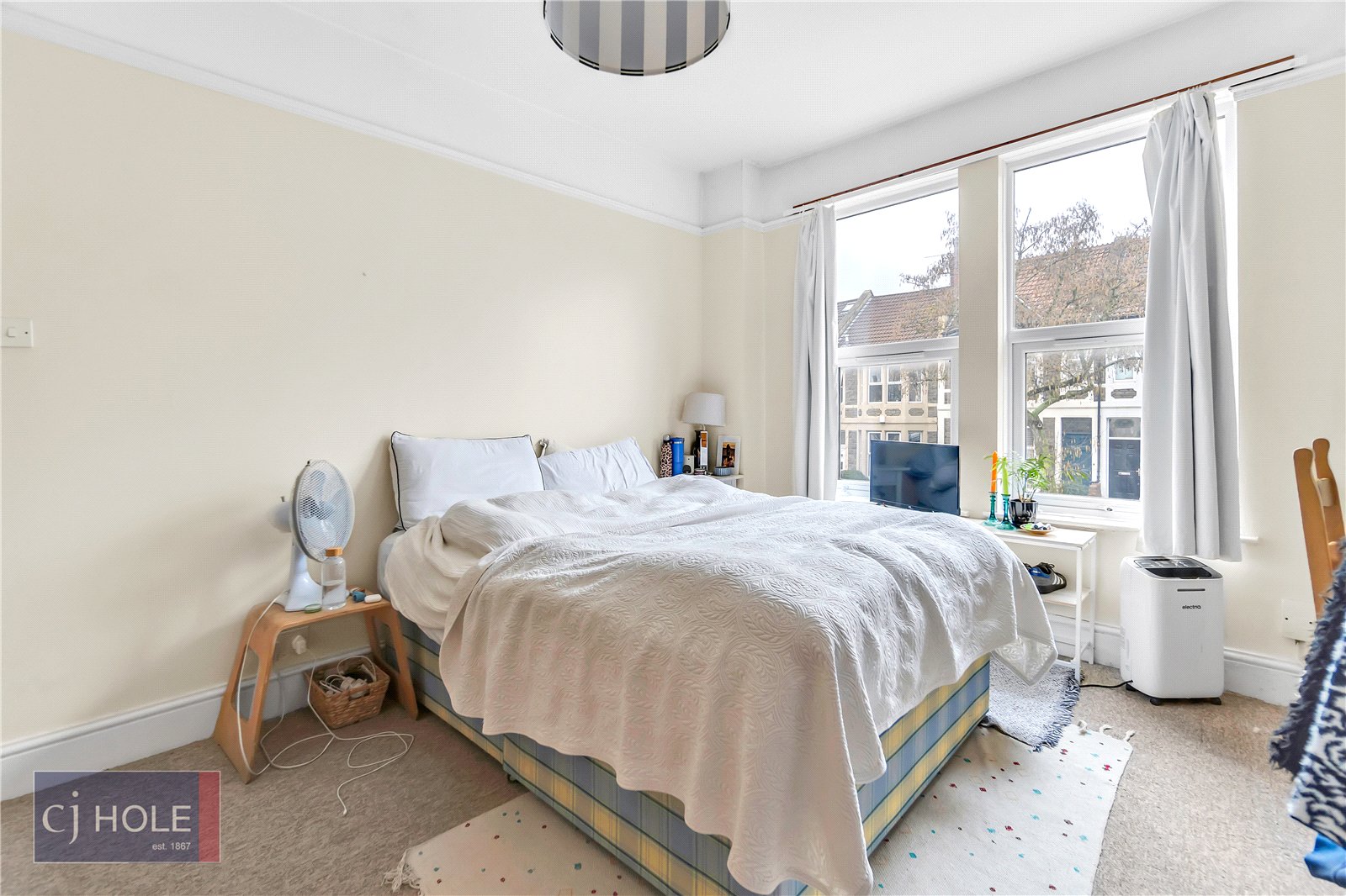 4 bedroom Flat to let in Horfield, Bristol