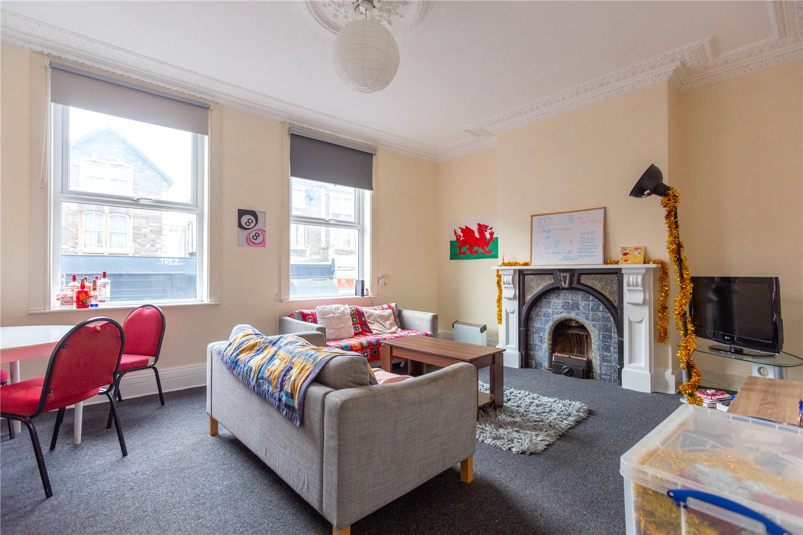 4 bedroom Flat to let in St. Andrews, Bristol