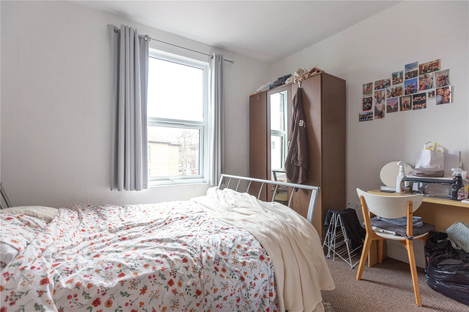 4 bedroom Flat to let in St. Andrews, Bristol
