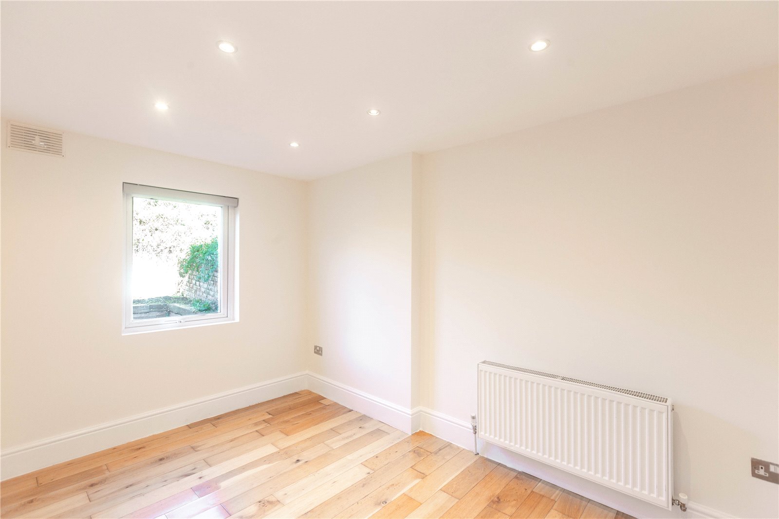 1 bedroom Flat to let in St. Andrews, Bristol