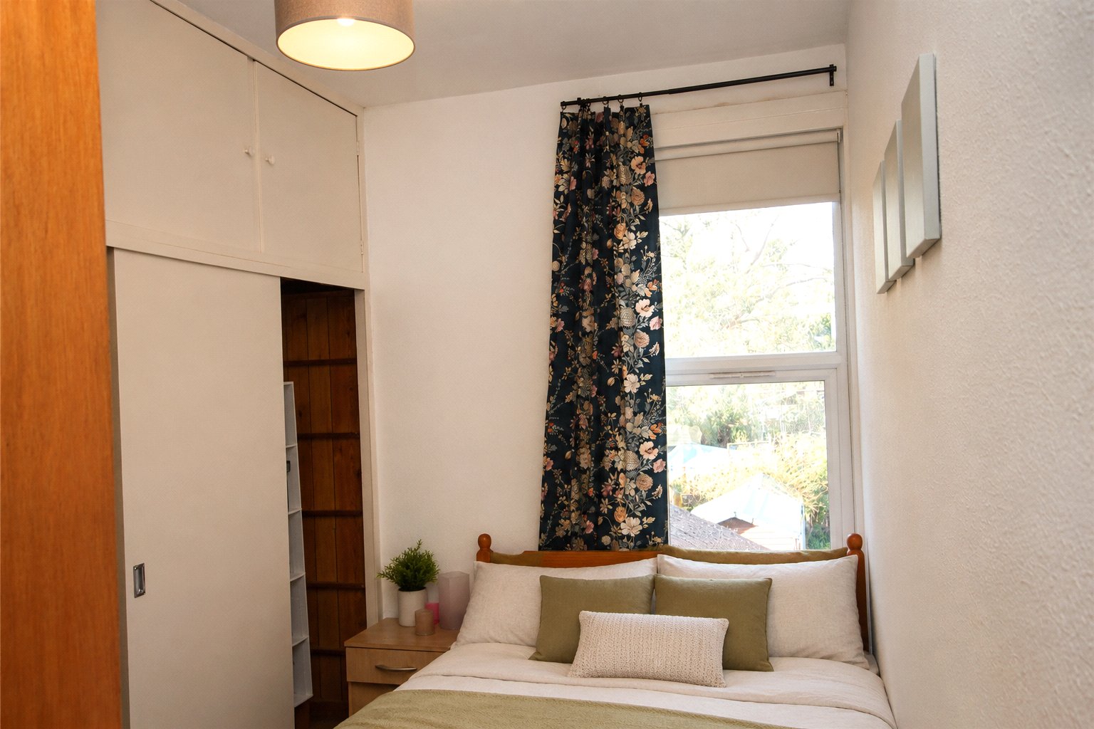 6 bedroom House to let in Horfield, Bristol