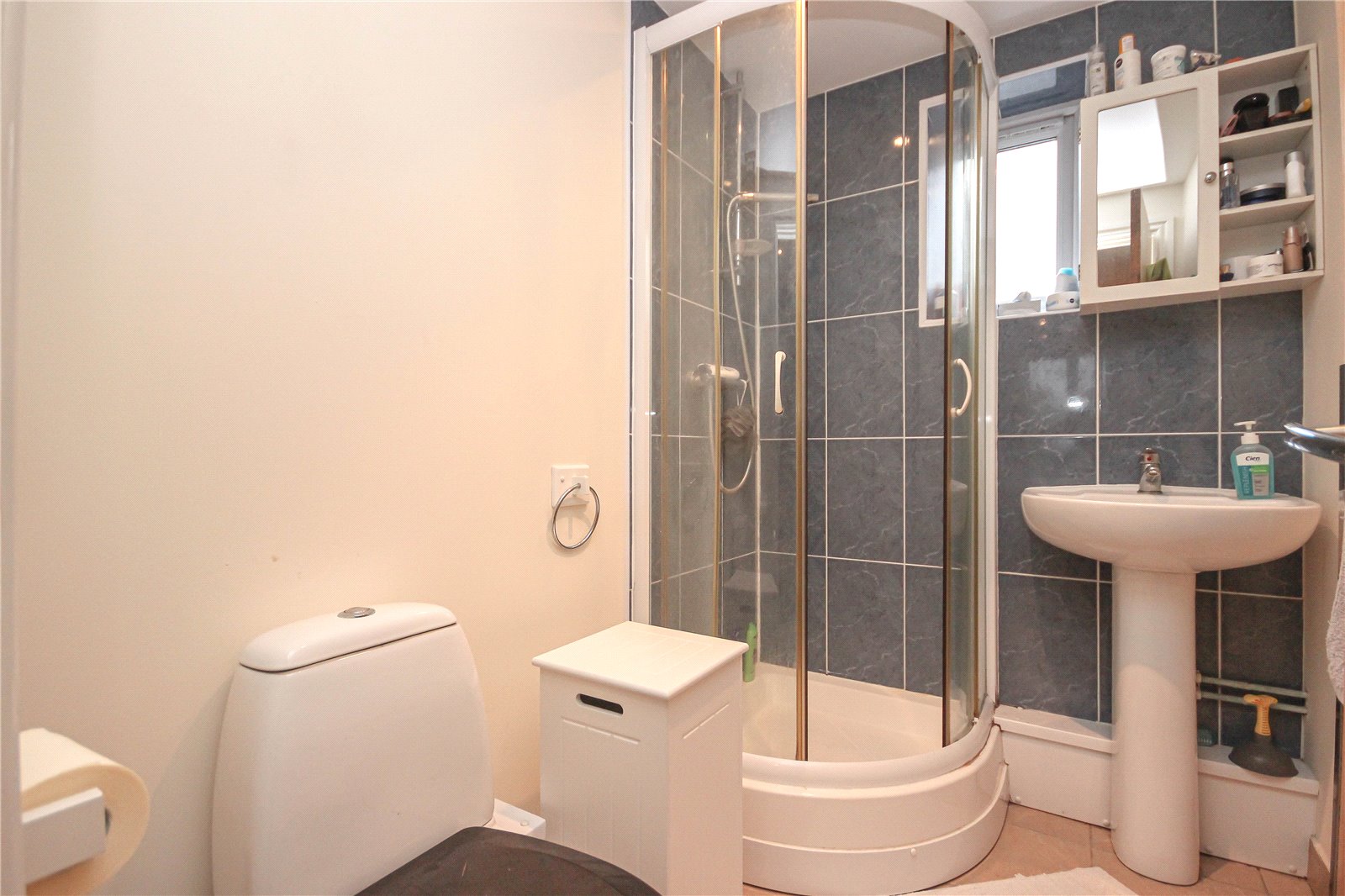 1 bedroom Flat to let in Cinderford Close, Southmead, Bristol