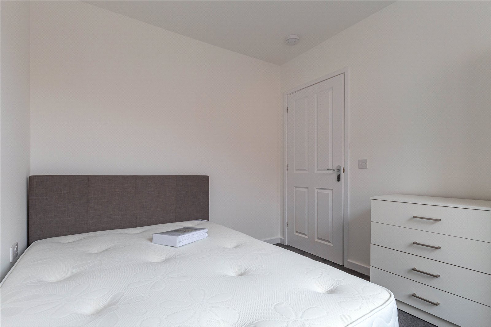5 bedroom House to let in Ashfield Place, St Pauls, Bristol