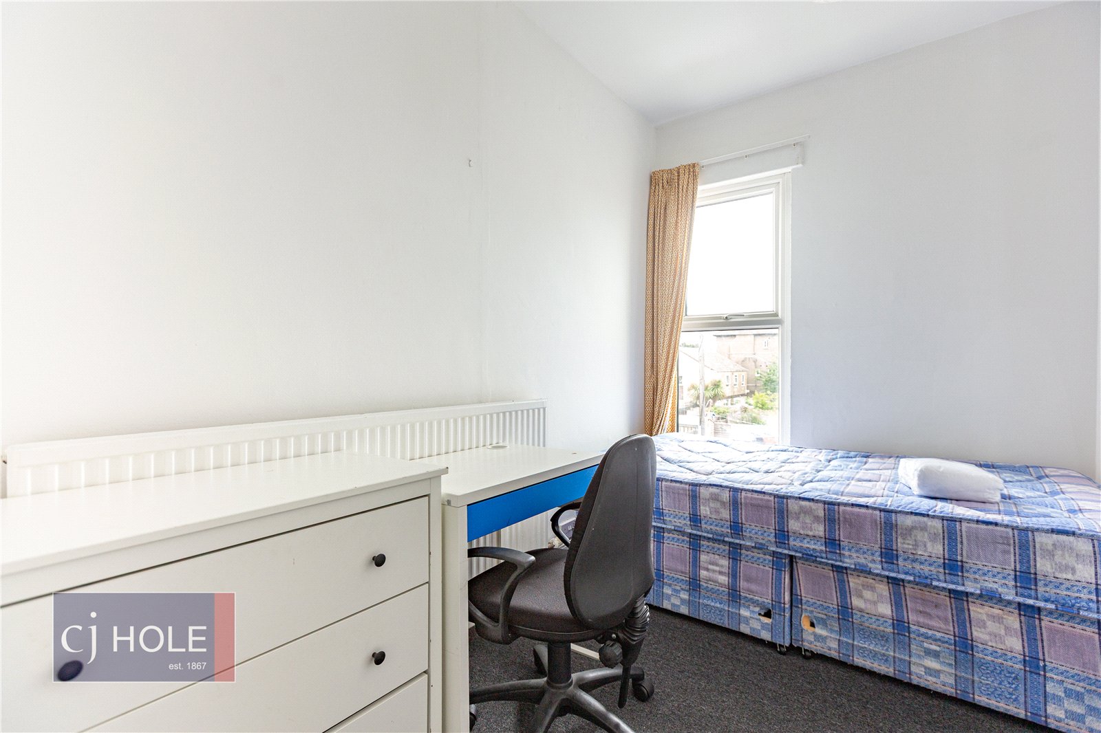 5 bedroom House to let in Ashley Down, Bristol