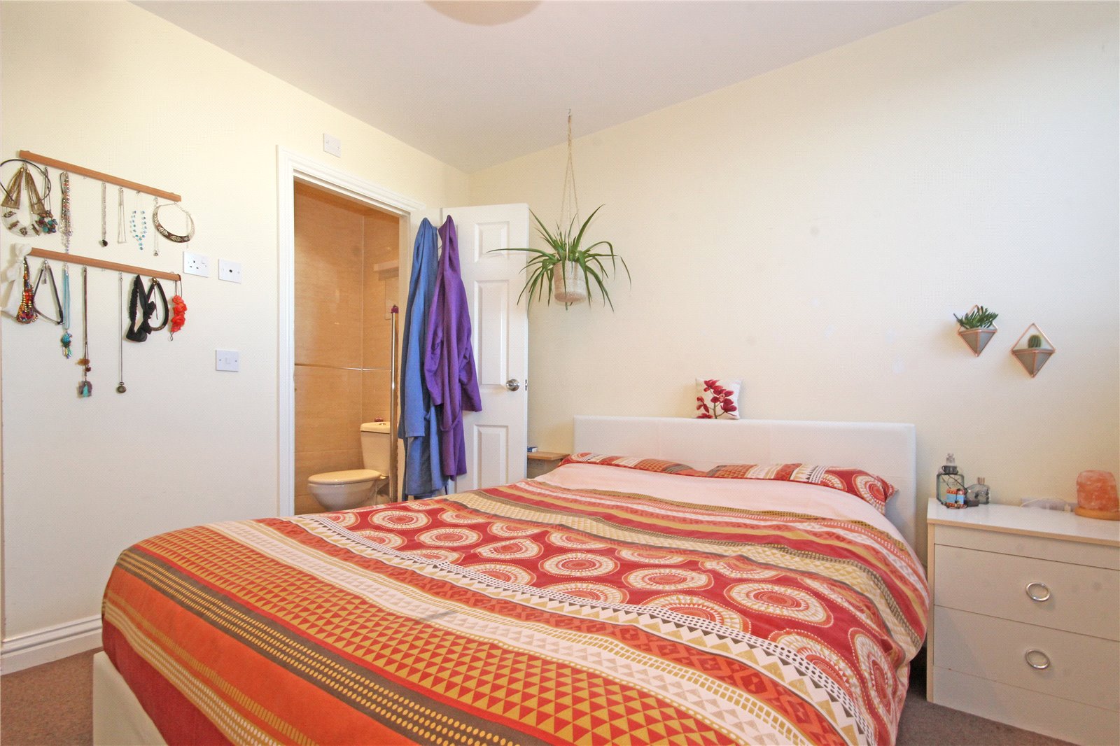 2 bedroom Flat to let in Bishopston, Bristol