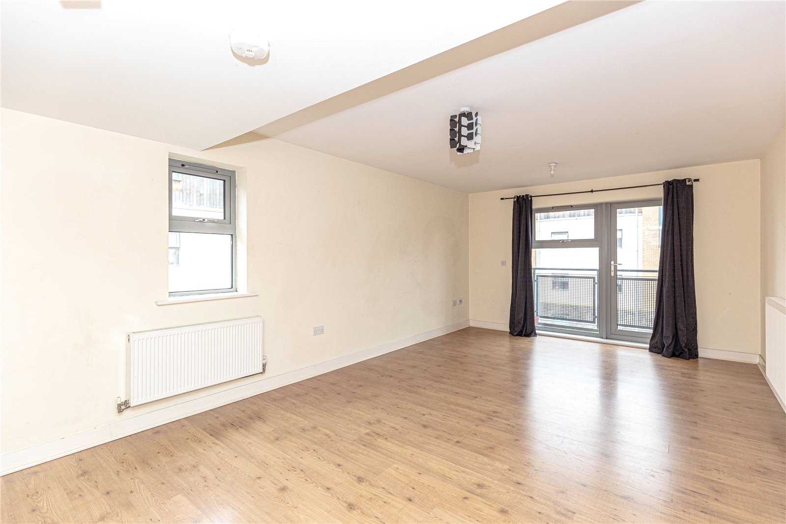 2 bedroom Flat to let in Old Market, Bristol
