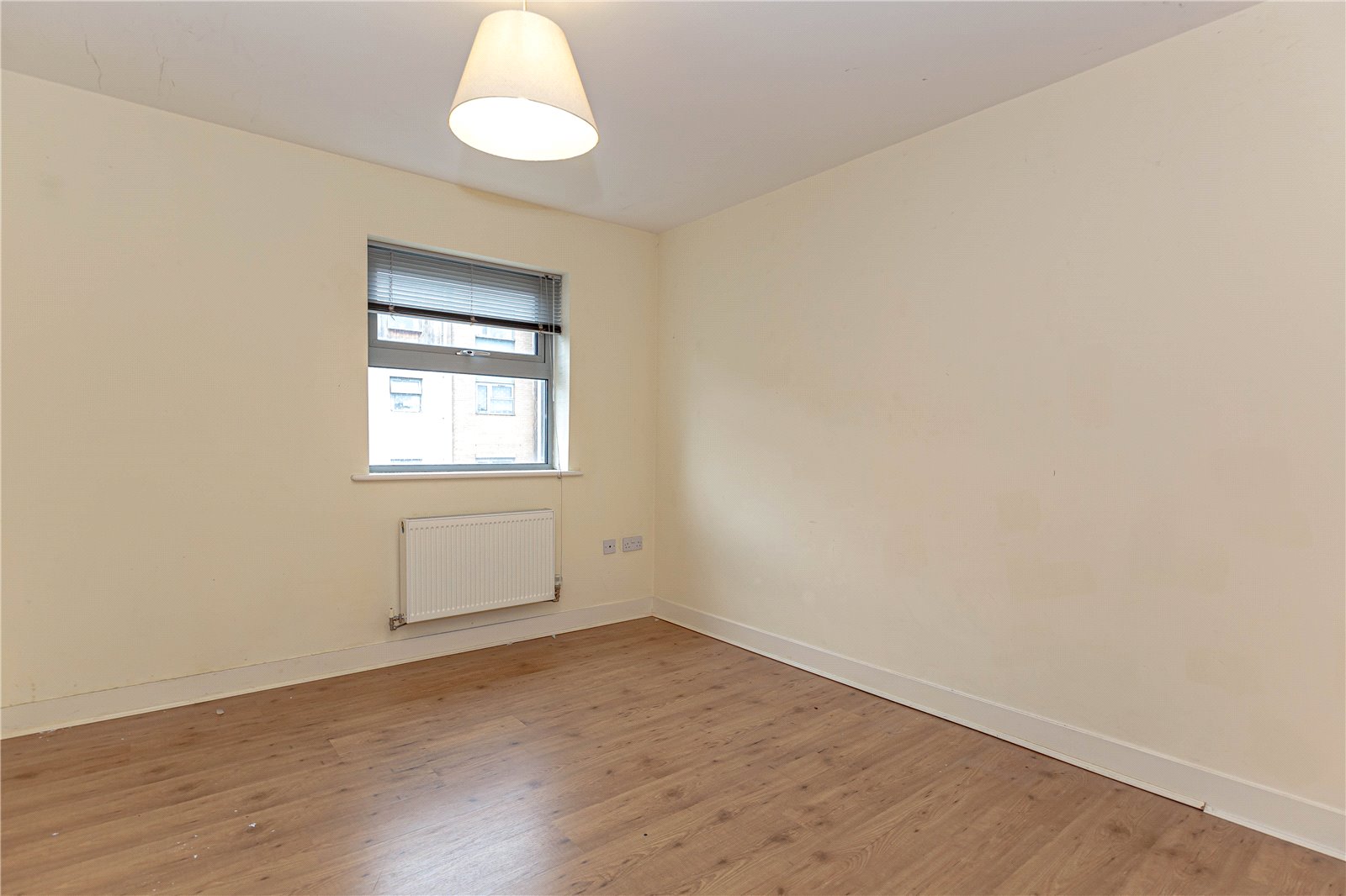 2 bedroom Flat to let in Old Market, Bristol