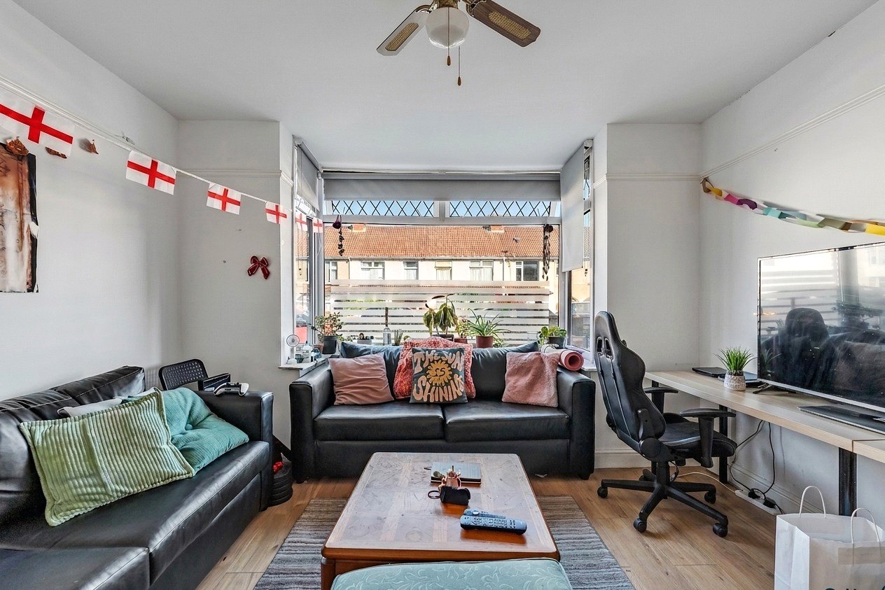 6 bedroom House to let in Filton, Bristol