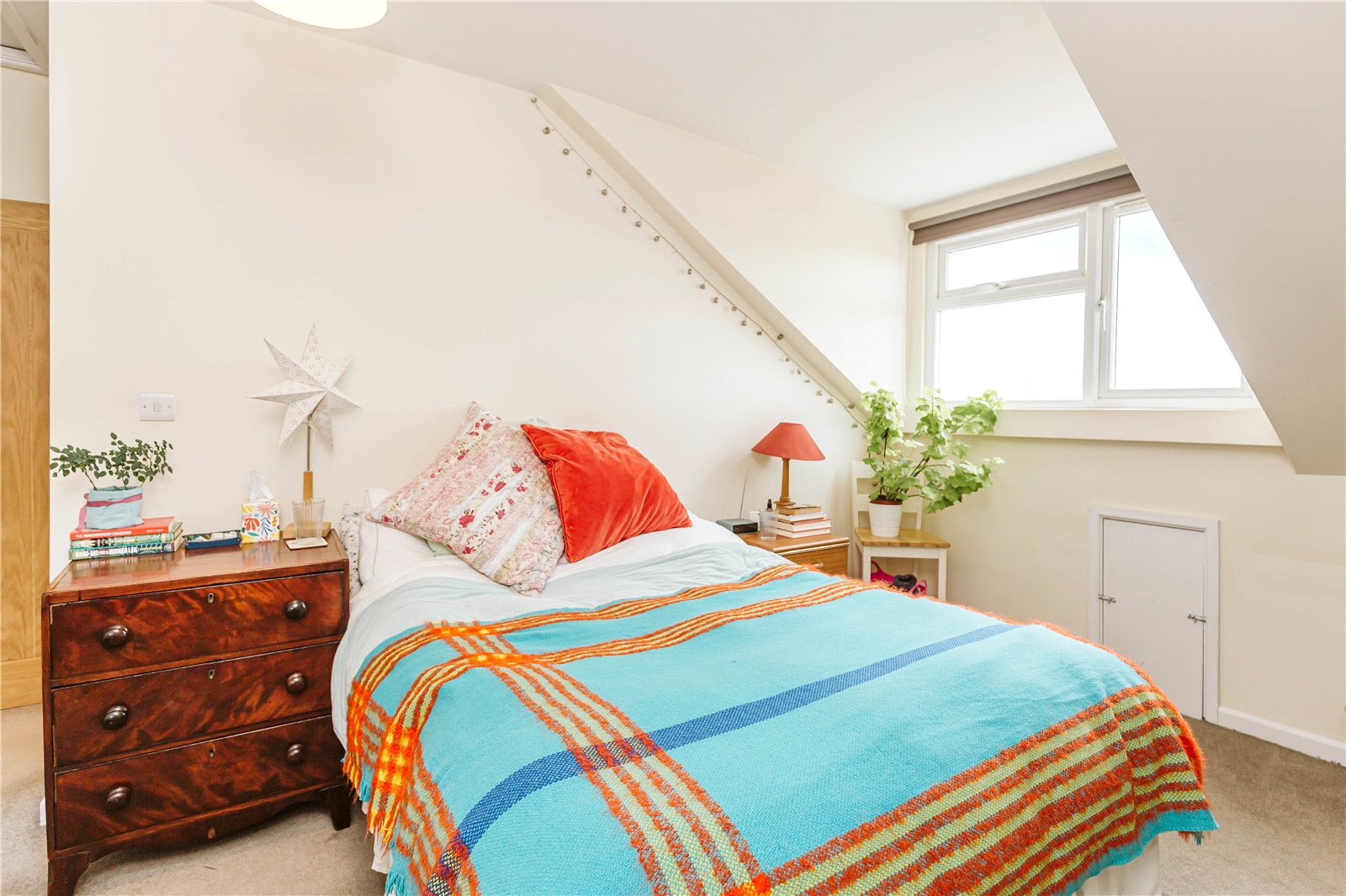 3 bedroom Flat to let in Horfield, Bristol