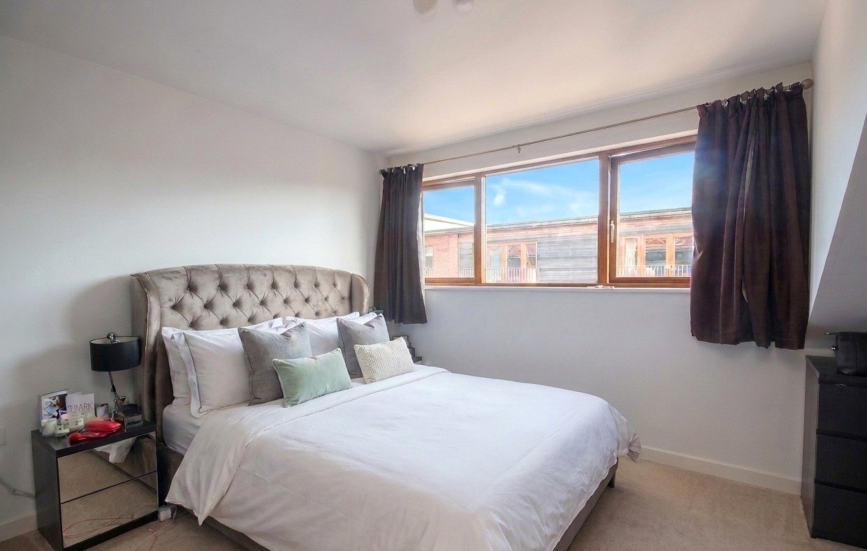 3 bedroom House to let in Westbury-On-Trym, Bristol