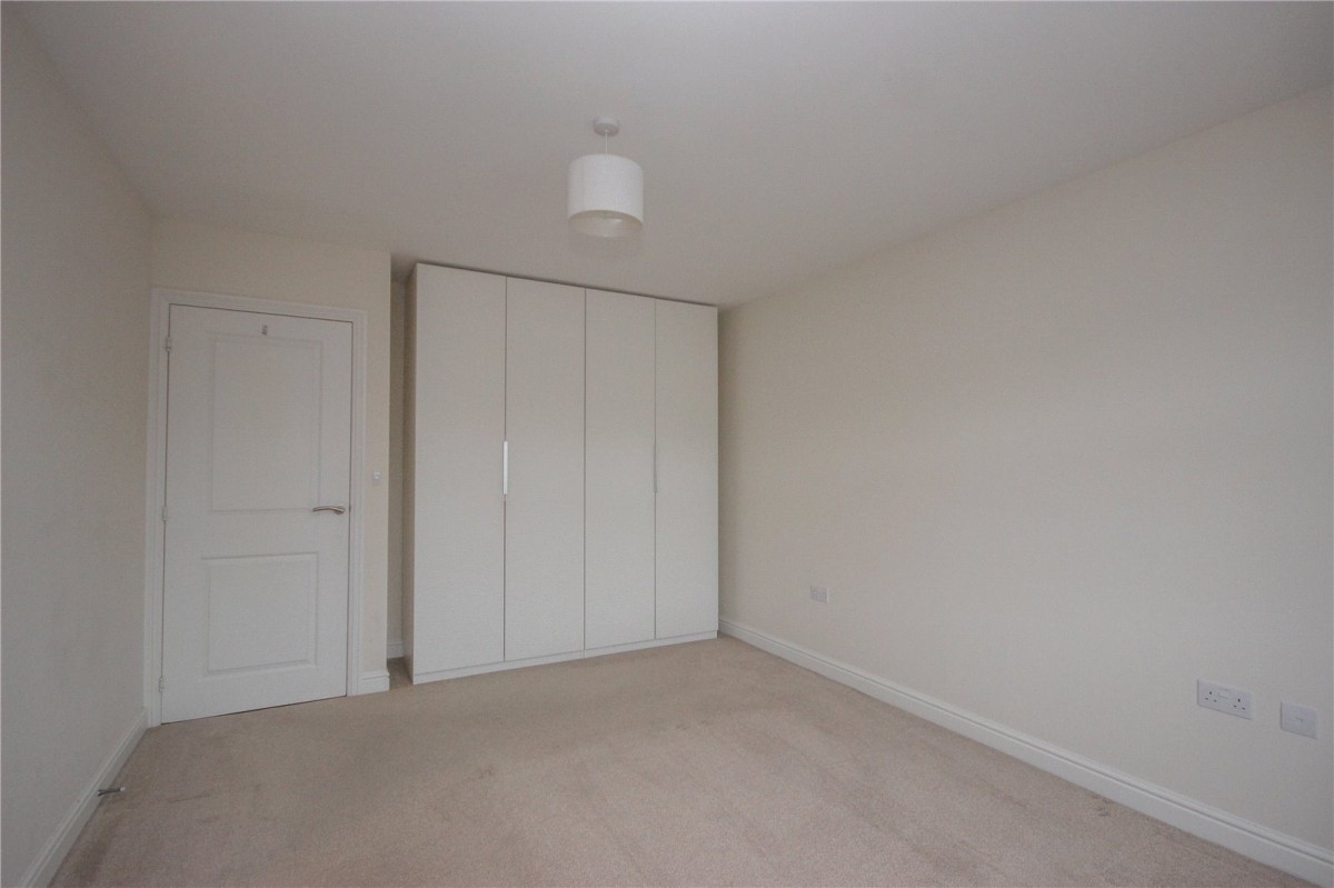 Cheswick Village, Bristol
