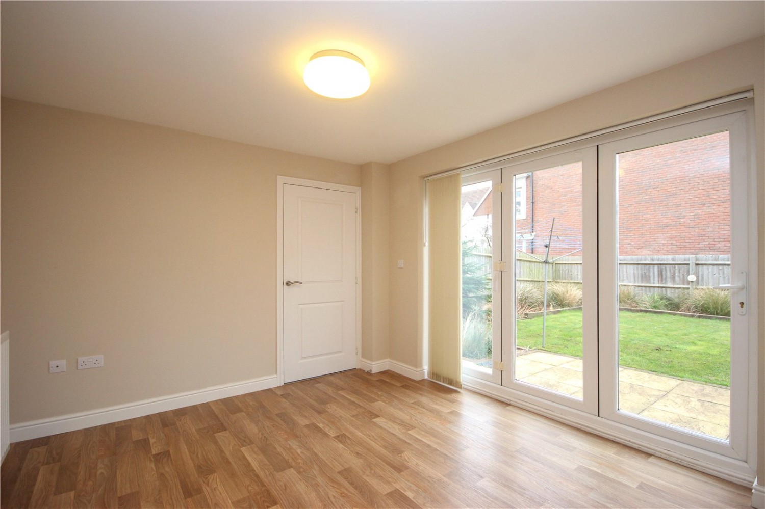 Cheswick Village, Bristol