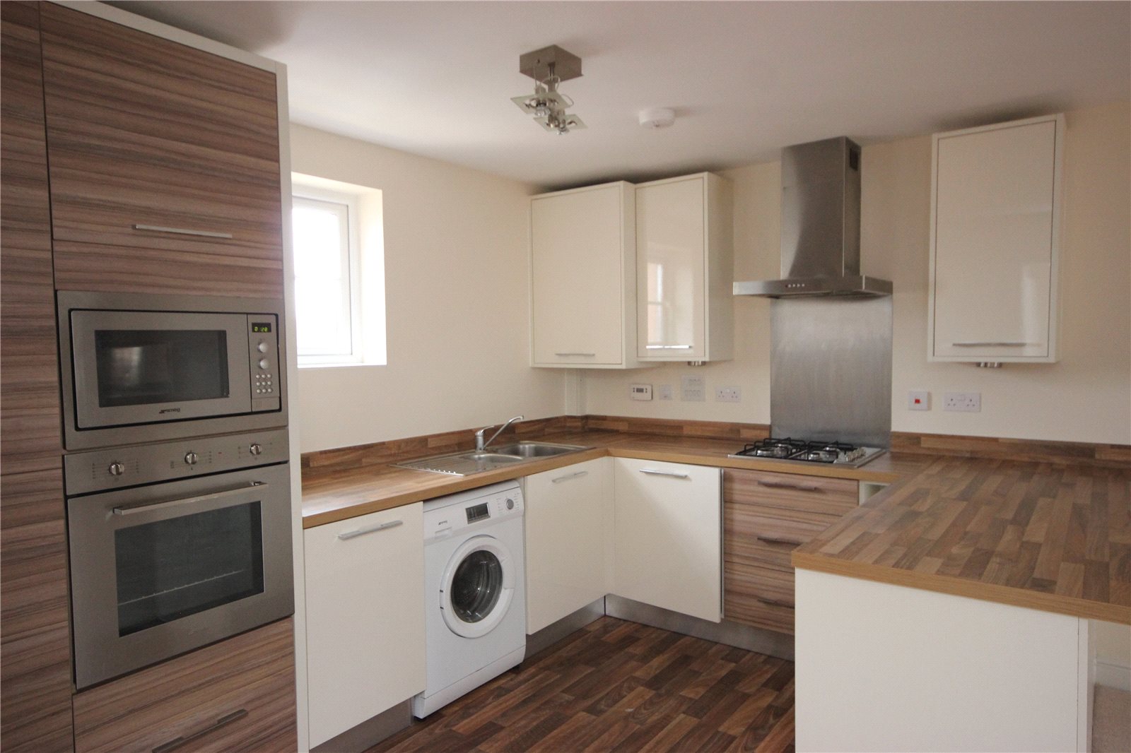 Cheswick Village, Bristol
