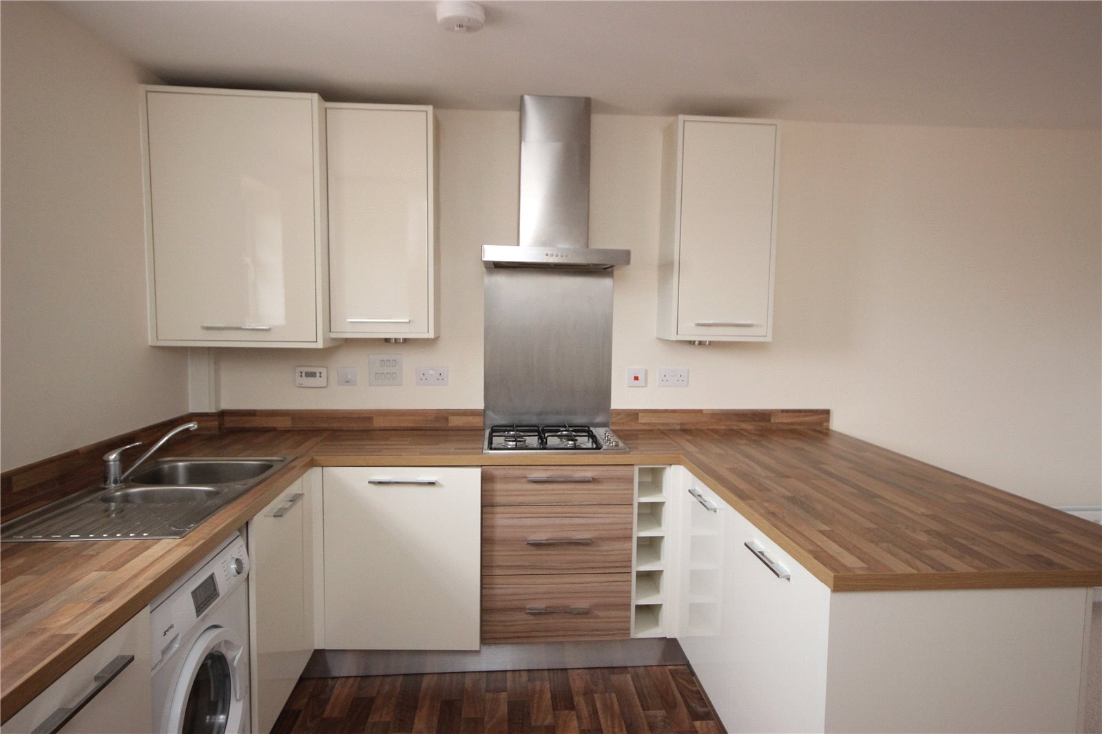 2 bedroom Flat to let in Cheswick Village, Bristol