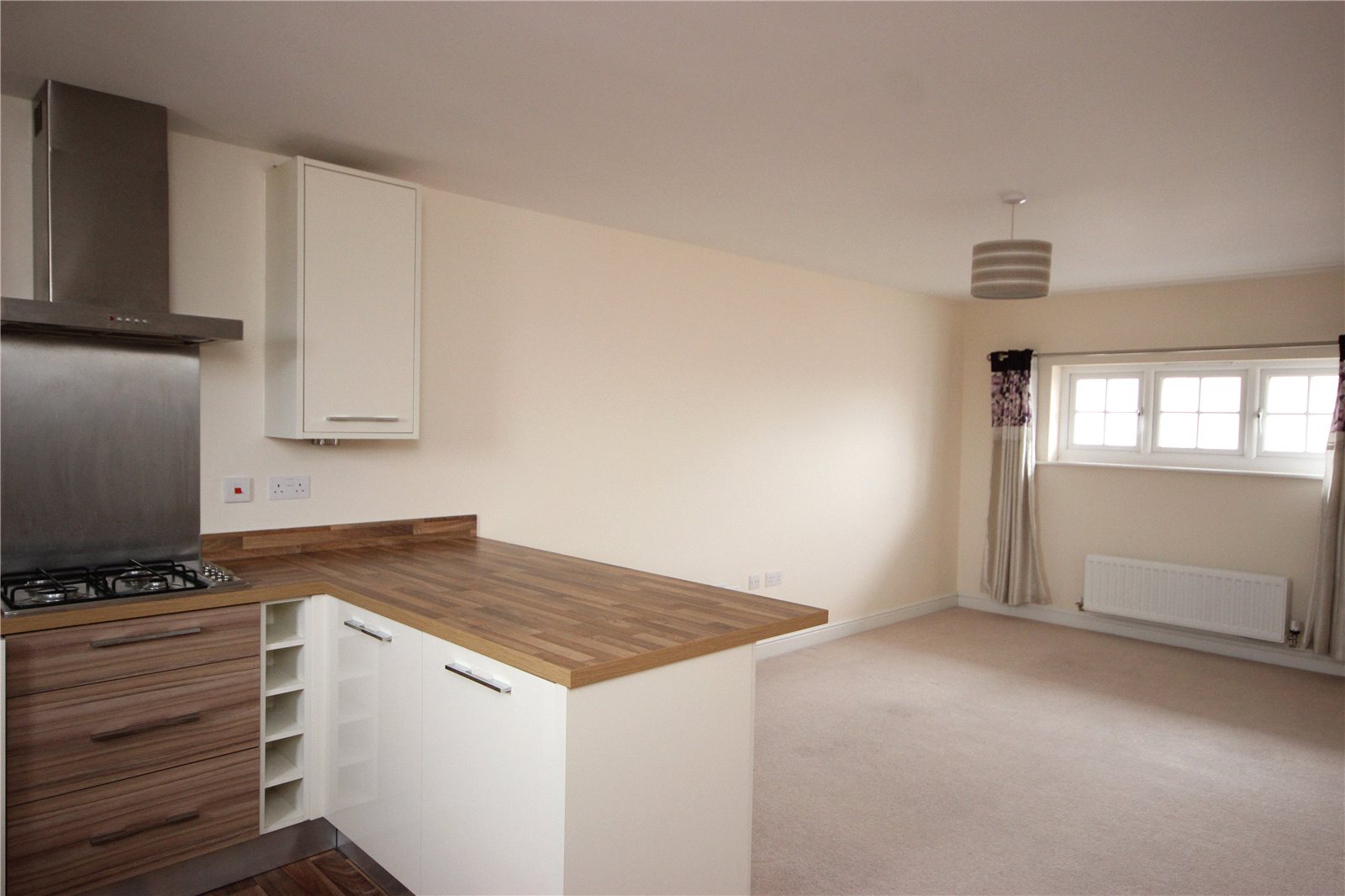 2 bedroom Flat to let in Cheswick Village, Bristol