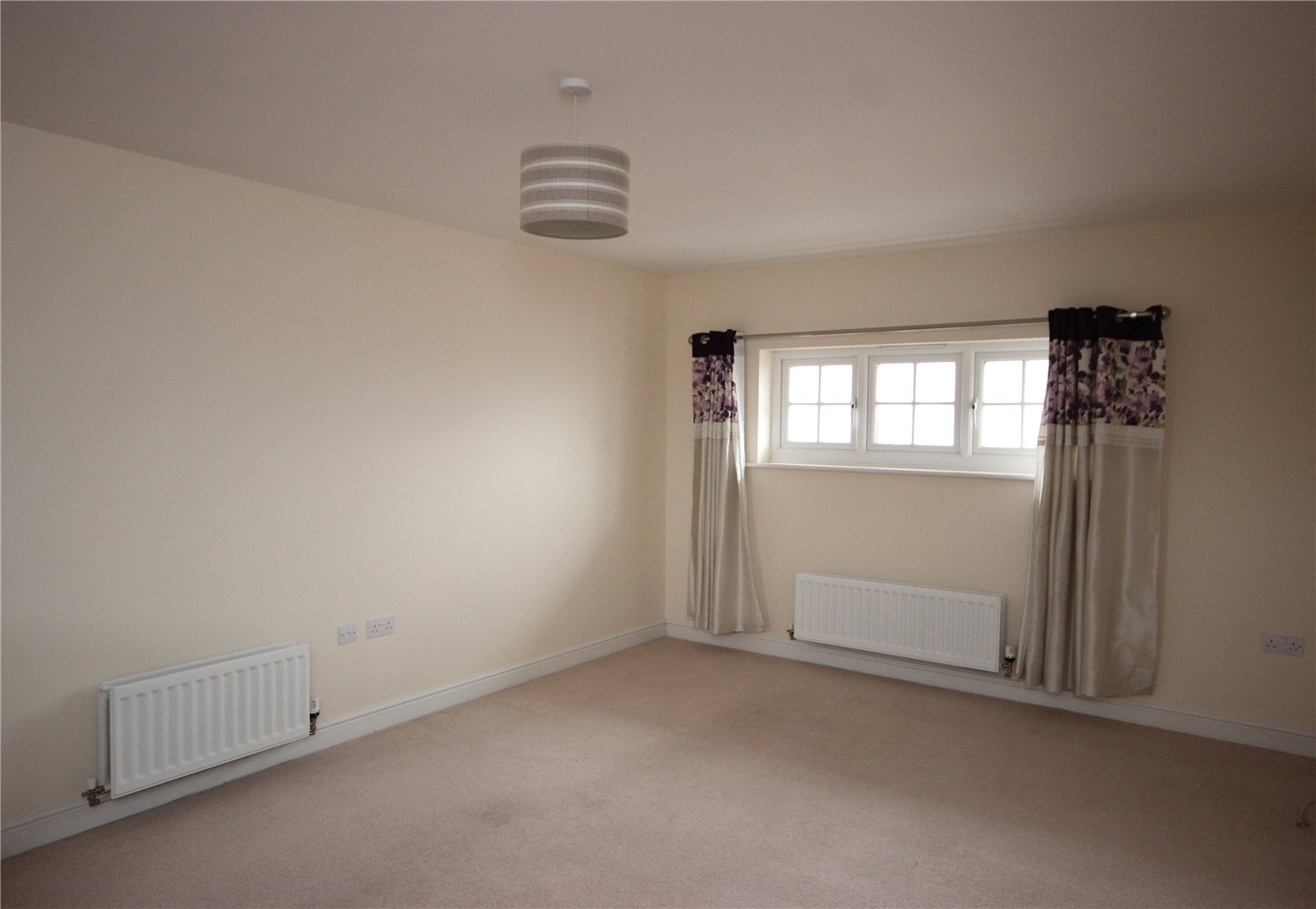 2 bedroom Flat to let in Cheswick Village, Bristol