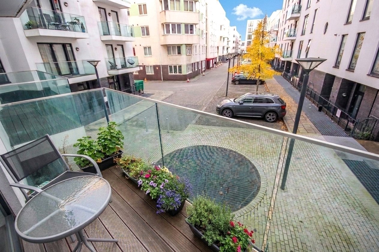 2 bedroom Flat to let in Bristol