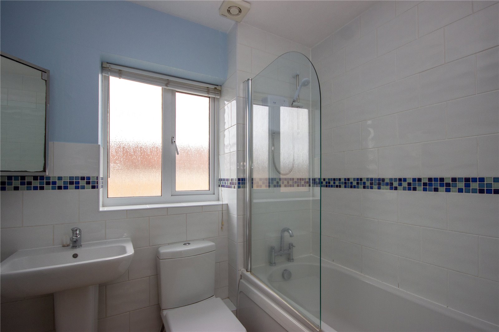 3 bedroom House to let in Bradley Stoke, Bristol