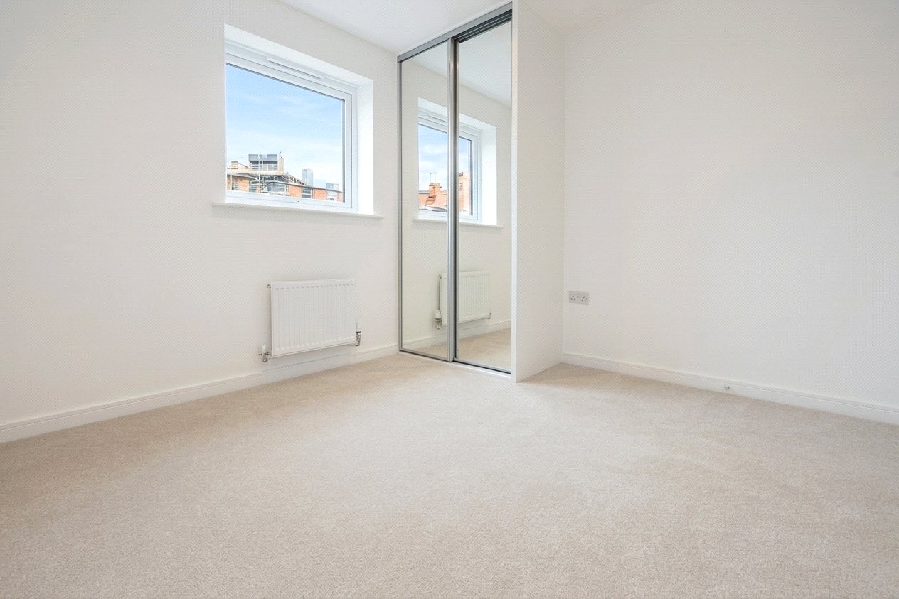 2 bedroom Flat to let in Charlton Hayes, Bristol