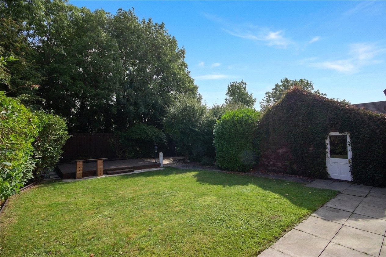 6 bedroom House to let in Bradley Stoke, Bristol