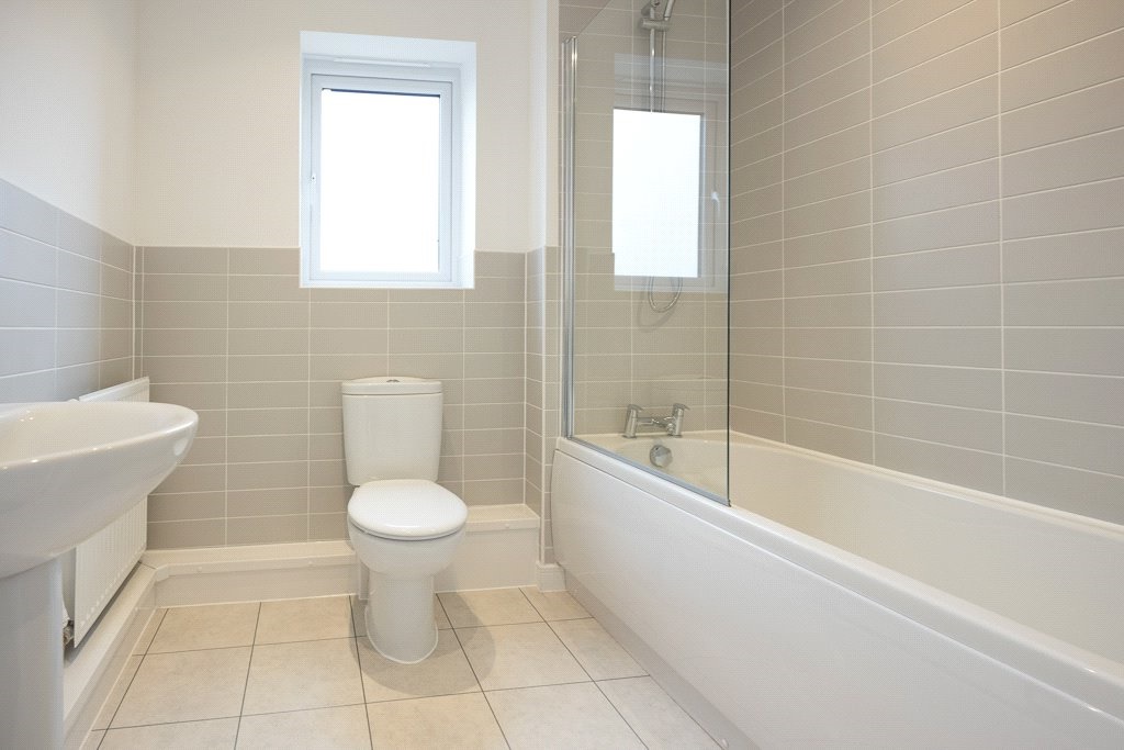 2 bedroom Flat to let in Charlton Hayes, Bristol