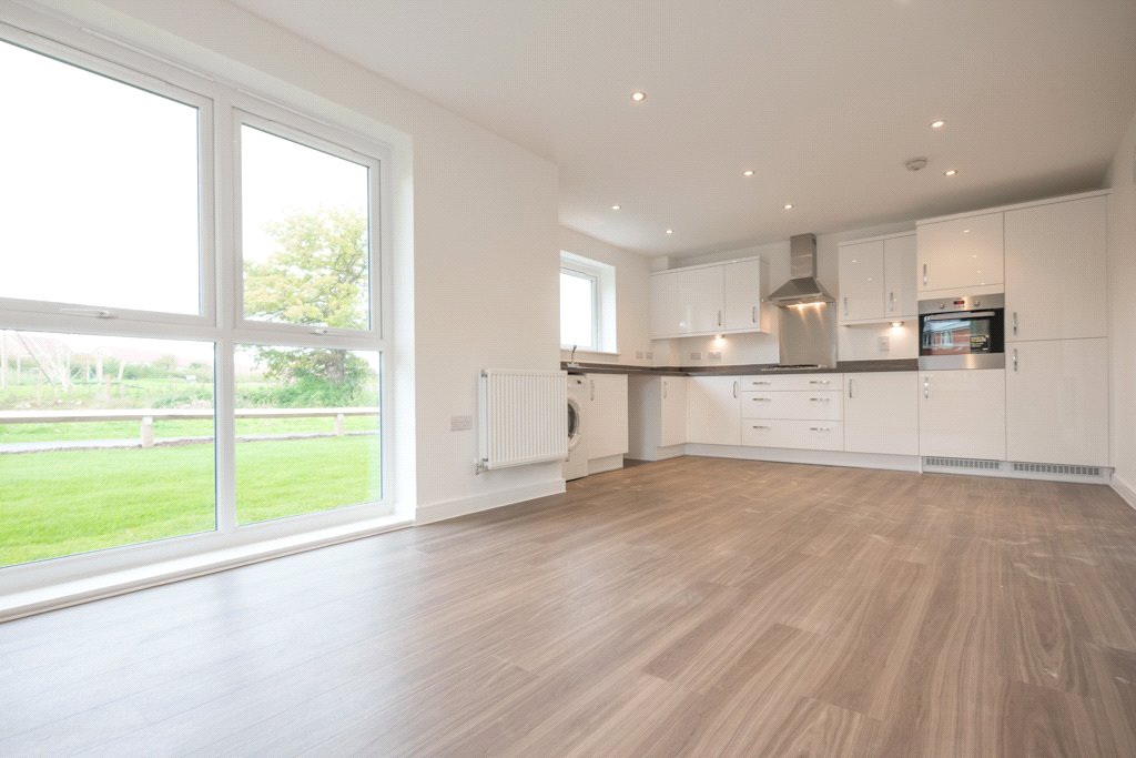 2 bedroom Flat to let in Emersons Green, Bristol, South Gloucestershire