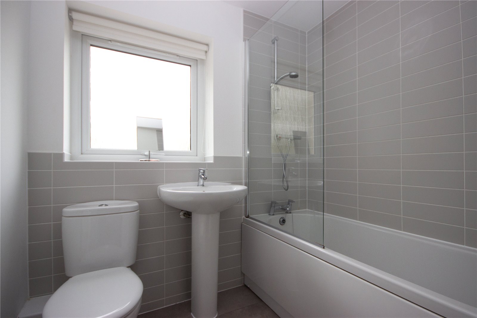 4 bedroom House to let in Lyde Green, Bristol