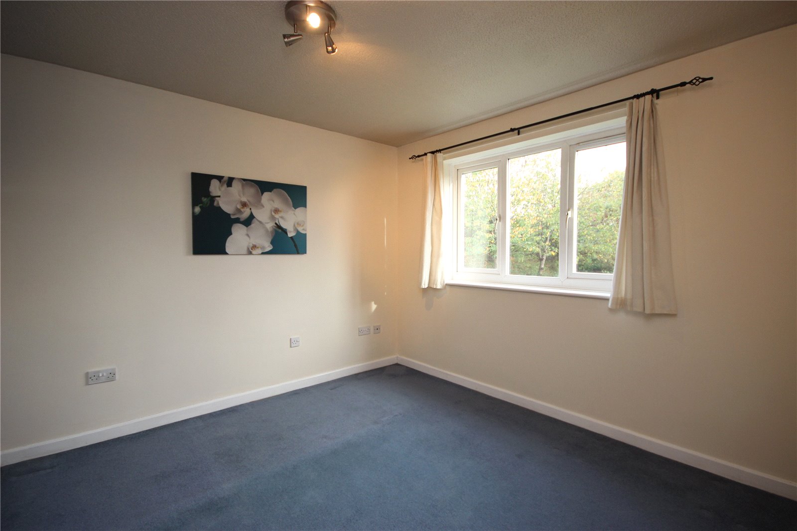 1 bedroom Flat to let in Palmers Leaze, Bradley Stoke, Bristol