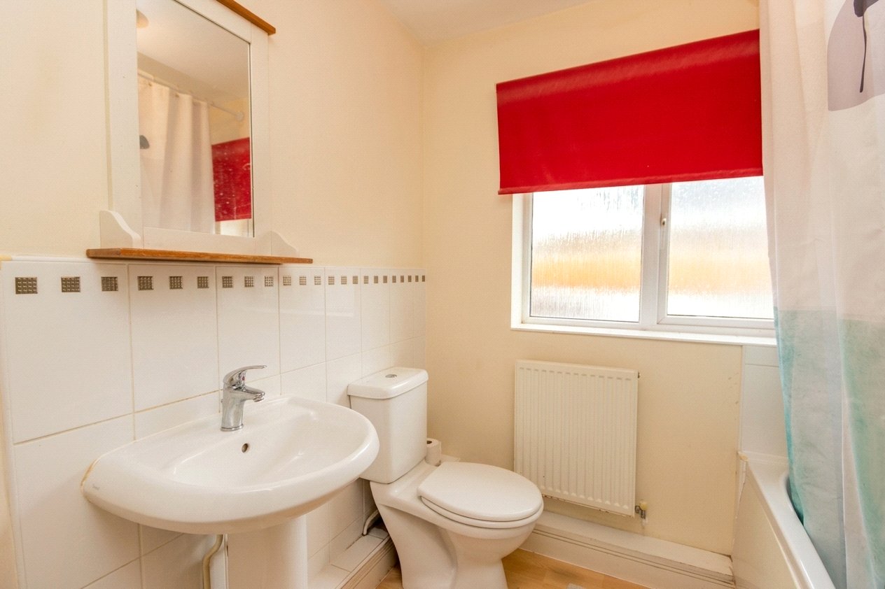 2 bedroom House to let in Bradley Stoke, Bristol
