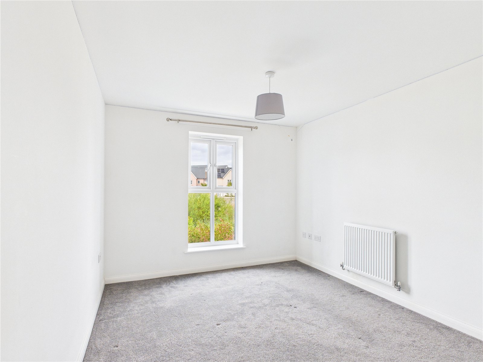 2 bedroom Flat to let in Patchway, Bristol, South Gloucestershire