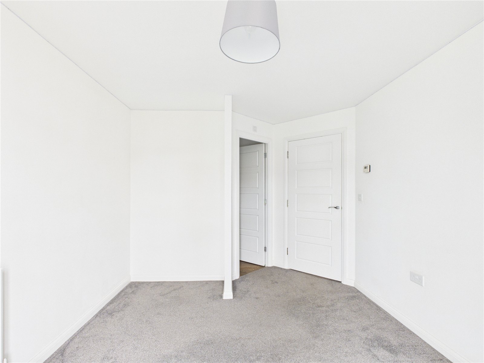 2 bedroom Flat to let in Patchway, Bristol, South Gloucestershire