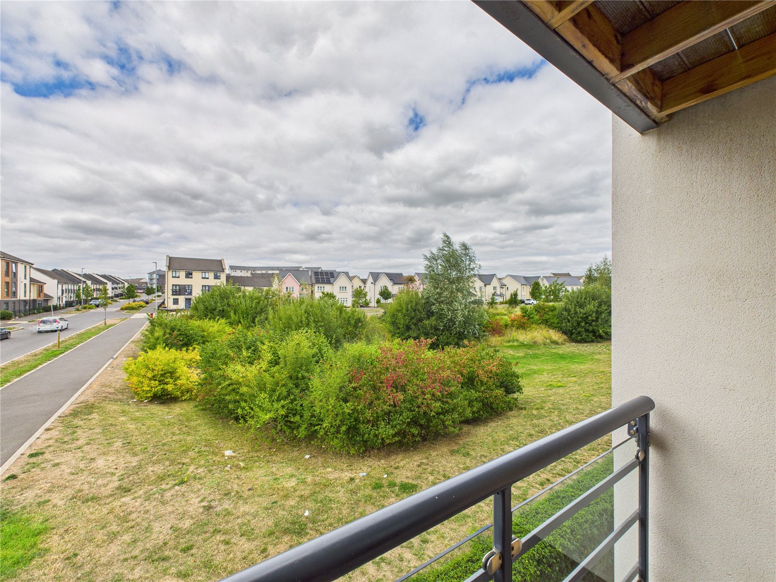 2 bedroom Flat to let in Patchway, Bristol, South Gloucestershire